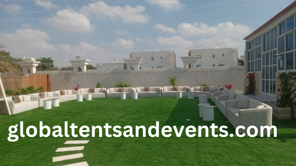 BENEFITS OF HIRING A PARTY PLANNER